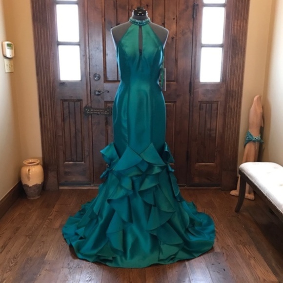 Jovani Dresses & Skirts - Jovani EMERALD Sateen Embellished Gown! #CB31101
